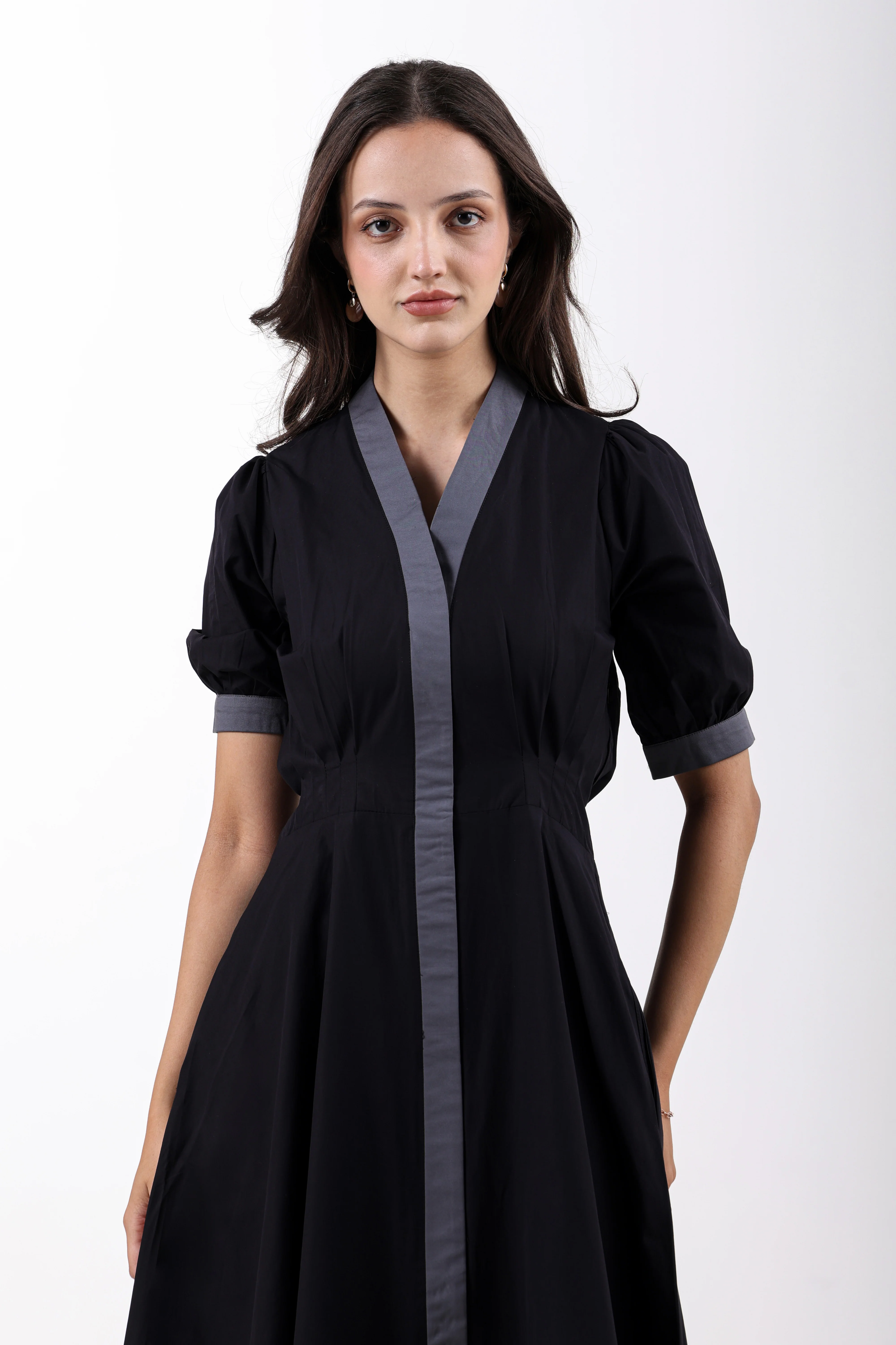 Black Precision Pleated Cotton Midi Dress - Image 3