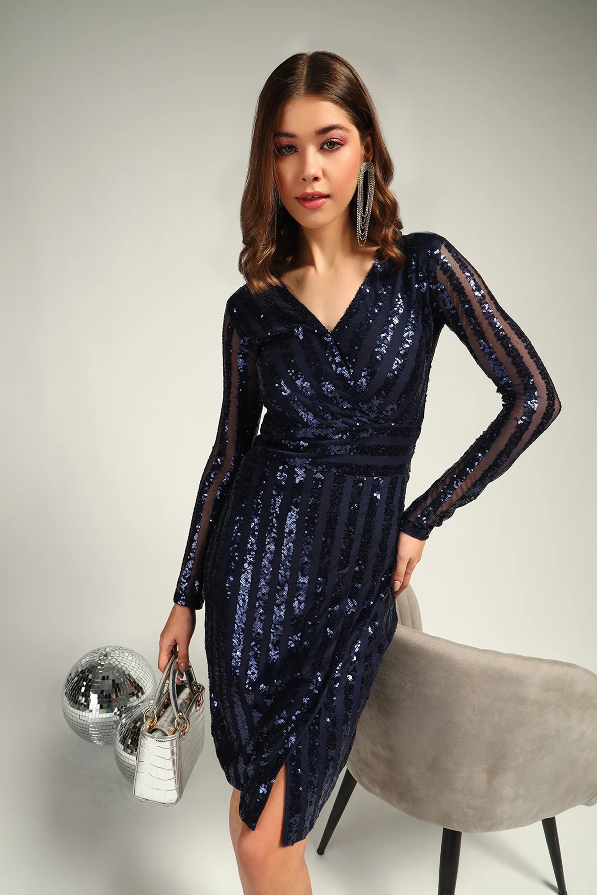 Dil Dhadakne Do Sequin Dress – Blue - Image 8