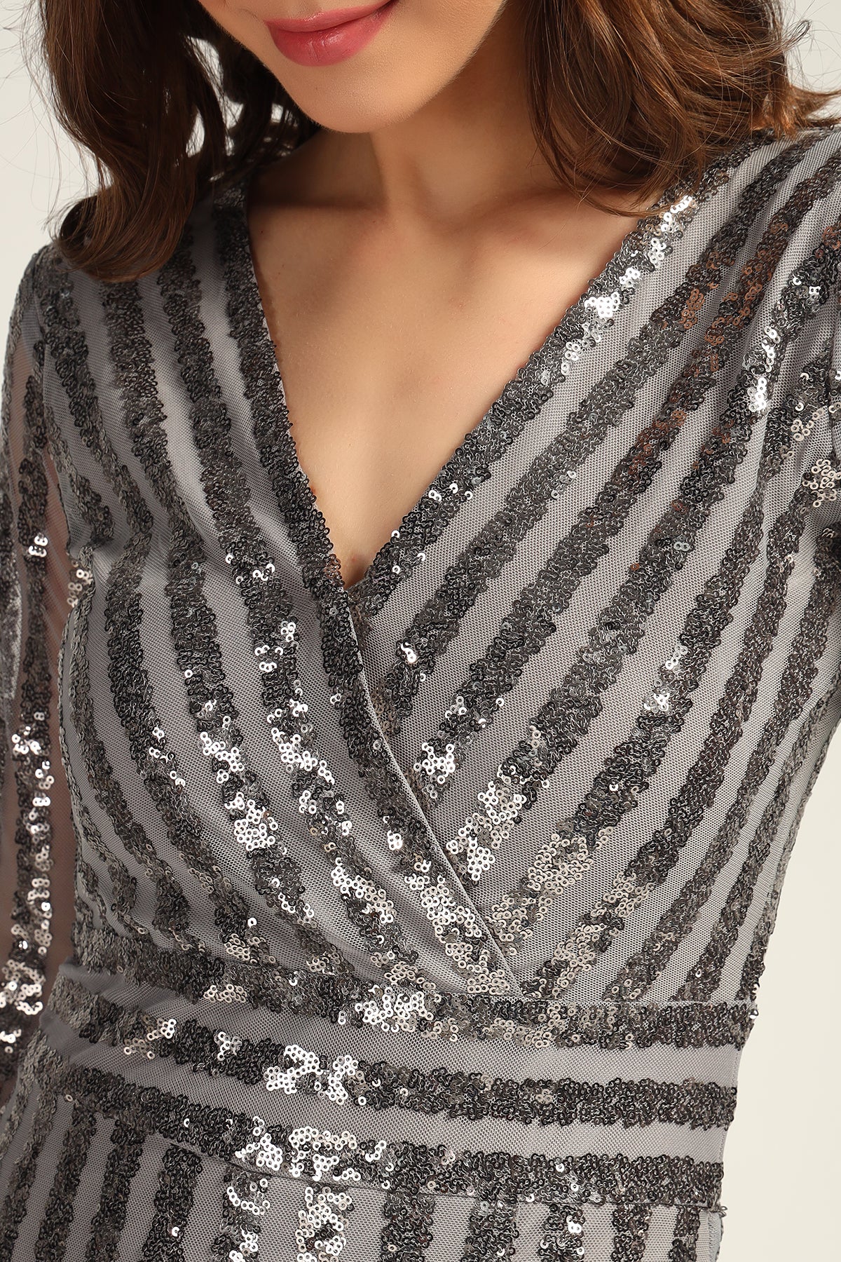 Dil Dhadakne Do Sequin Dress – Smokey Grey - Image 4