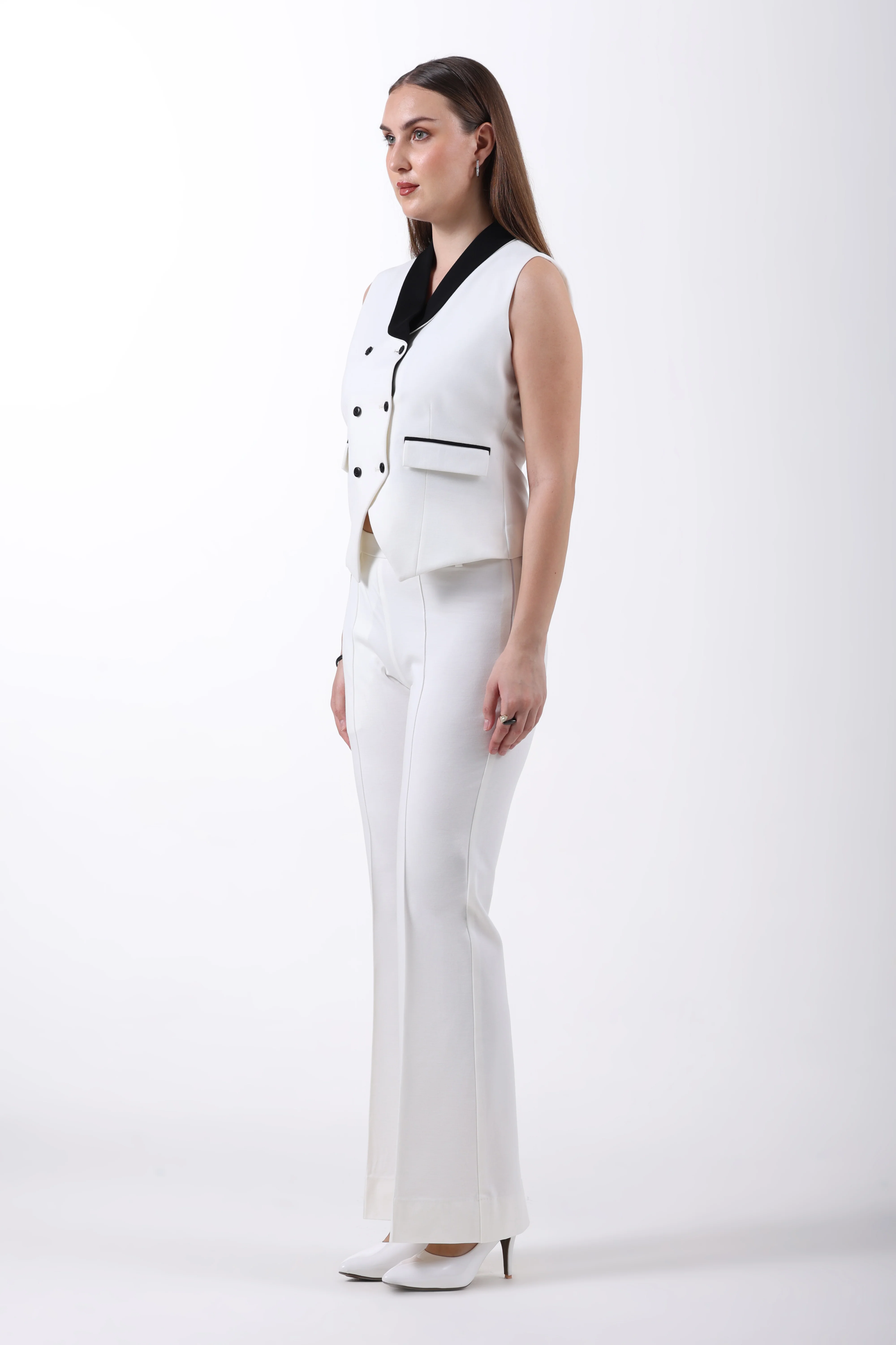 Double Breasted Contrast Shawl Flare Co-ord Set, Off White & Black - Image 4