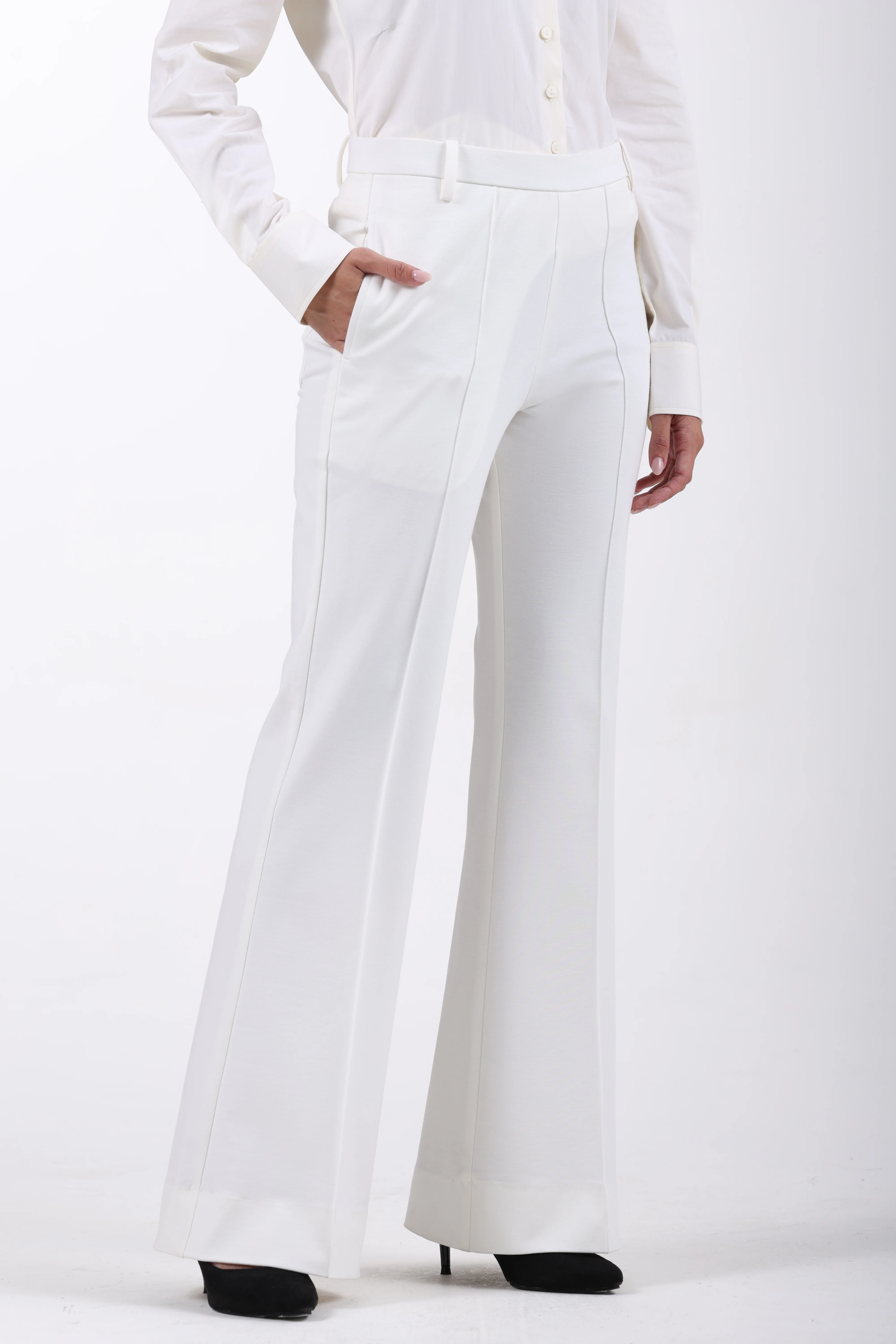 Limitless Core™ Pintuck Bootcut Pants – Off White - Image 2