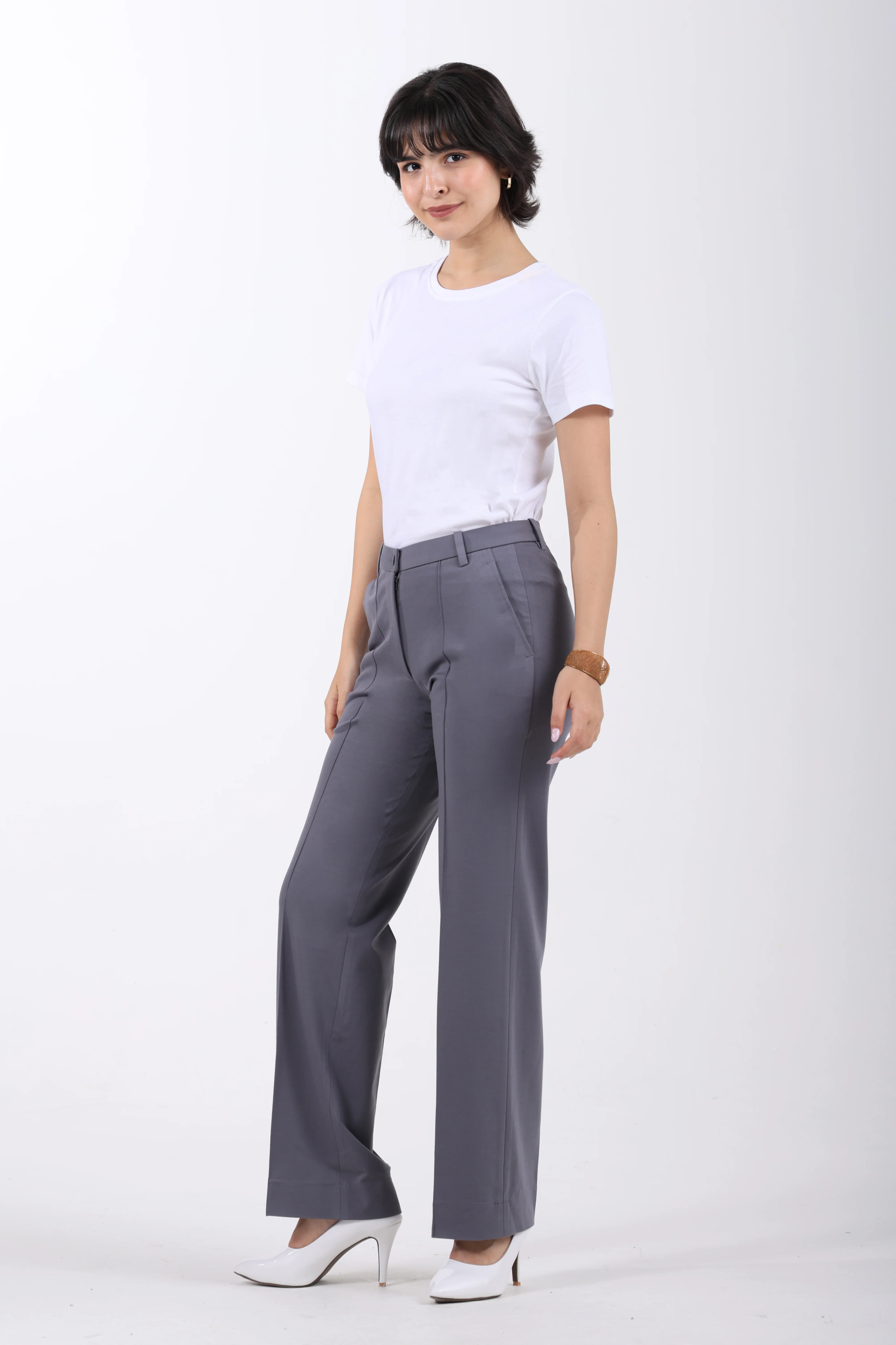 Limitless Core™ Pintuck Straight Fit Pants – Steel Grey - Image 3