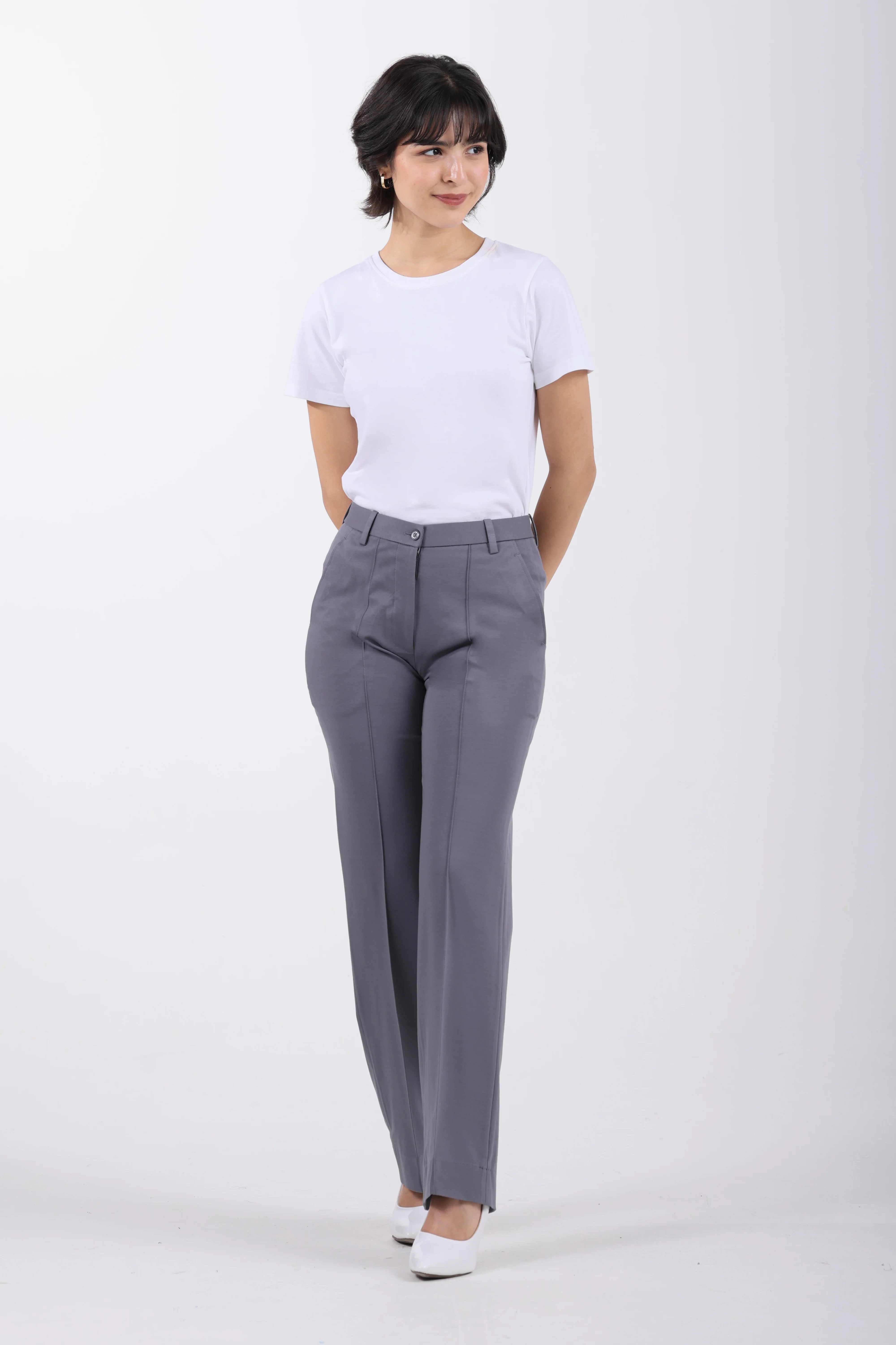 Limitless Core™ Pintuck Straight Fit Pants – Steel Grey - Image 4