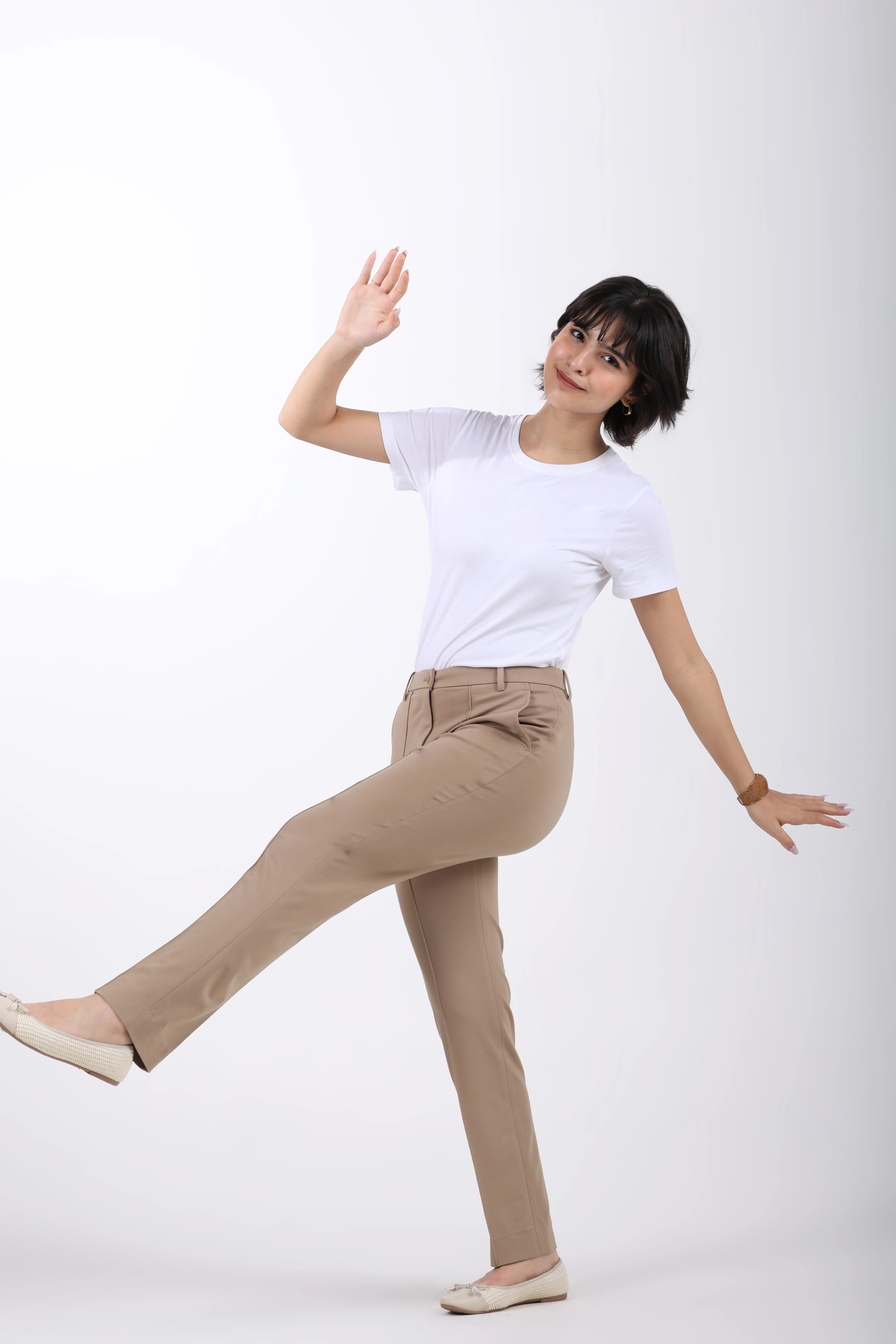 Limitless Core™ Tapered Pants – Beige - Image 7
