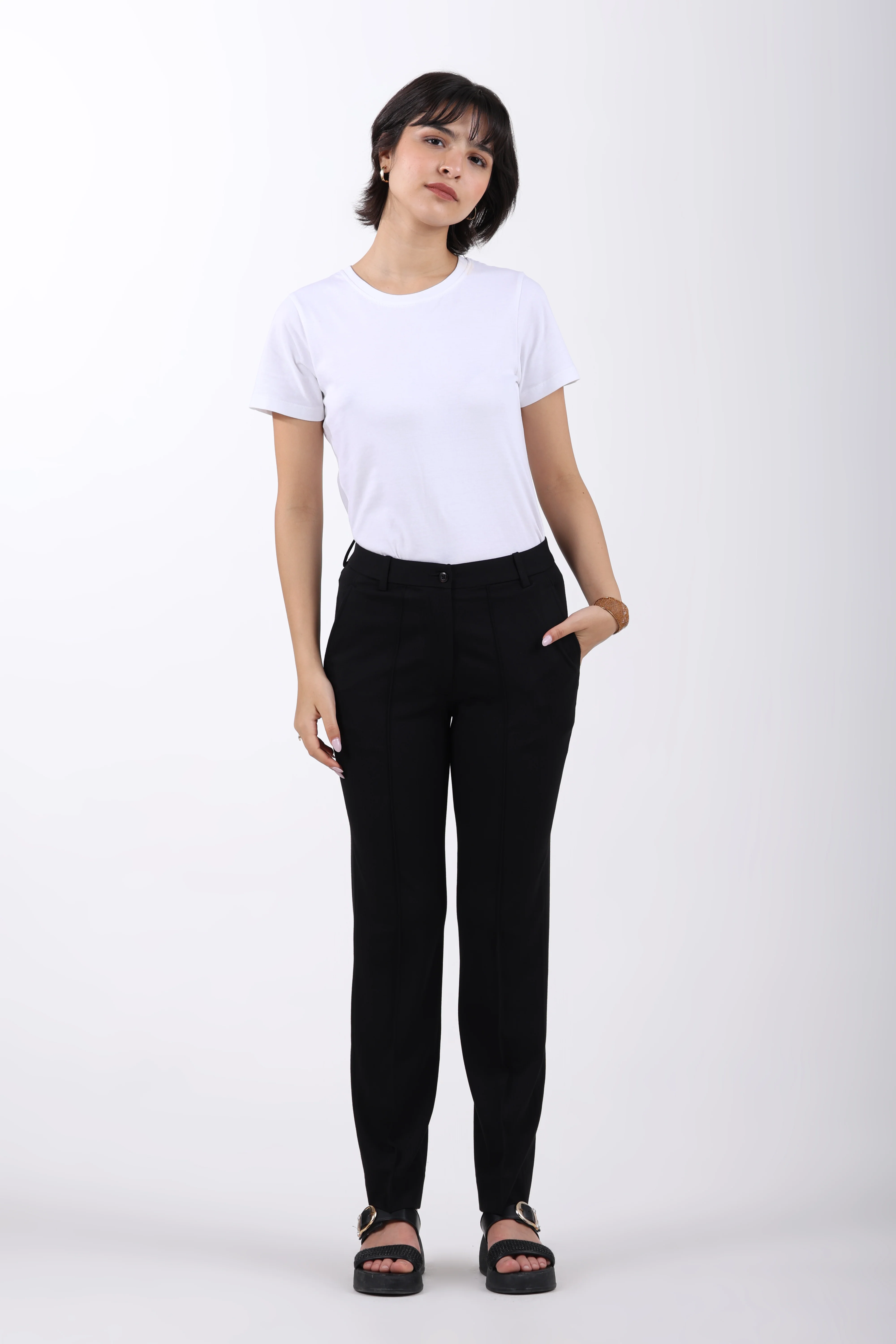 Limitless Core™ Tapered Pants – Black - Image 4