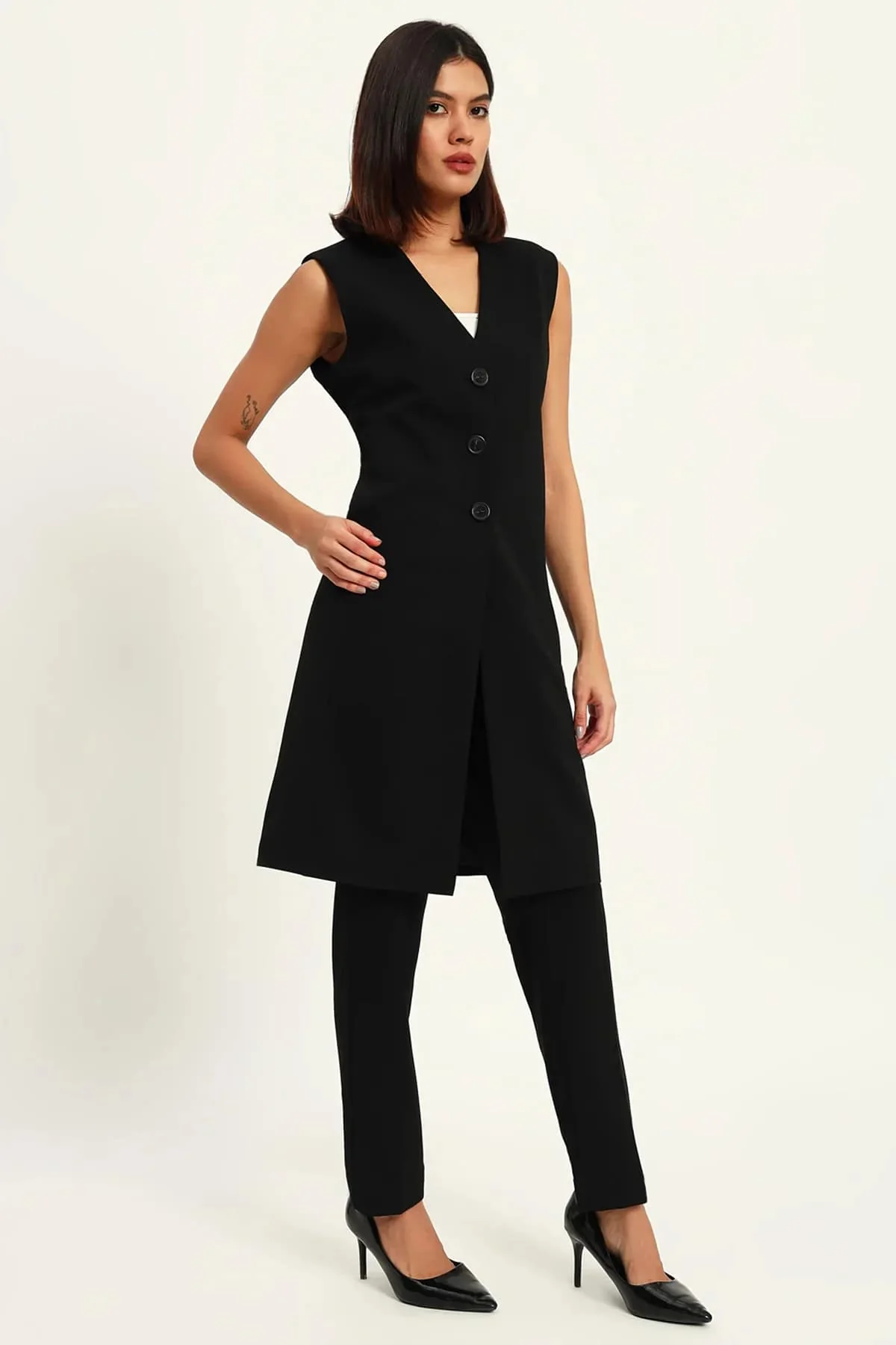 Majestic Longline Blazer Duo Co-ord – Black - Image 4