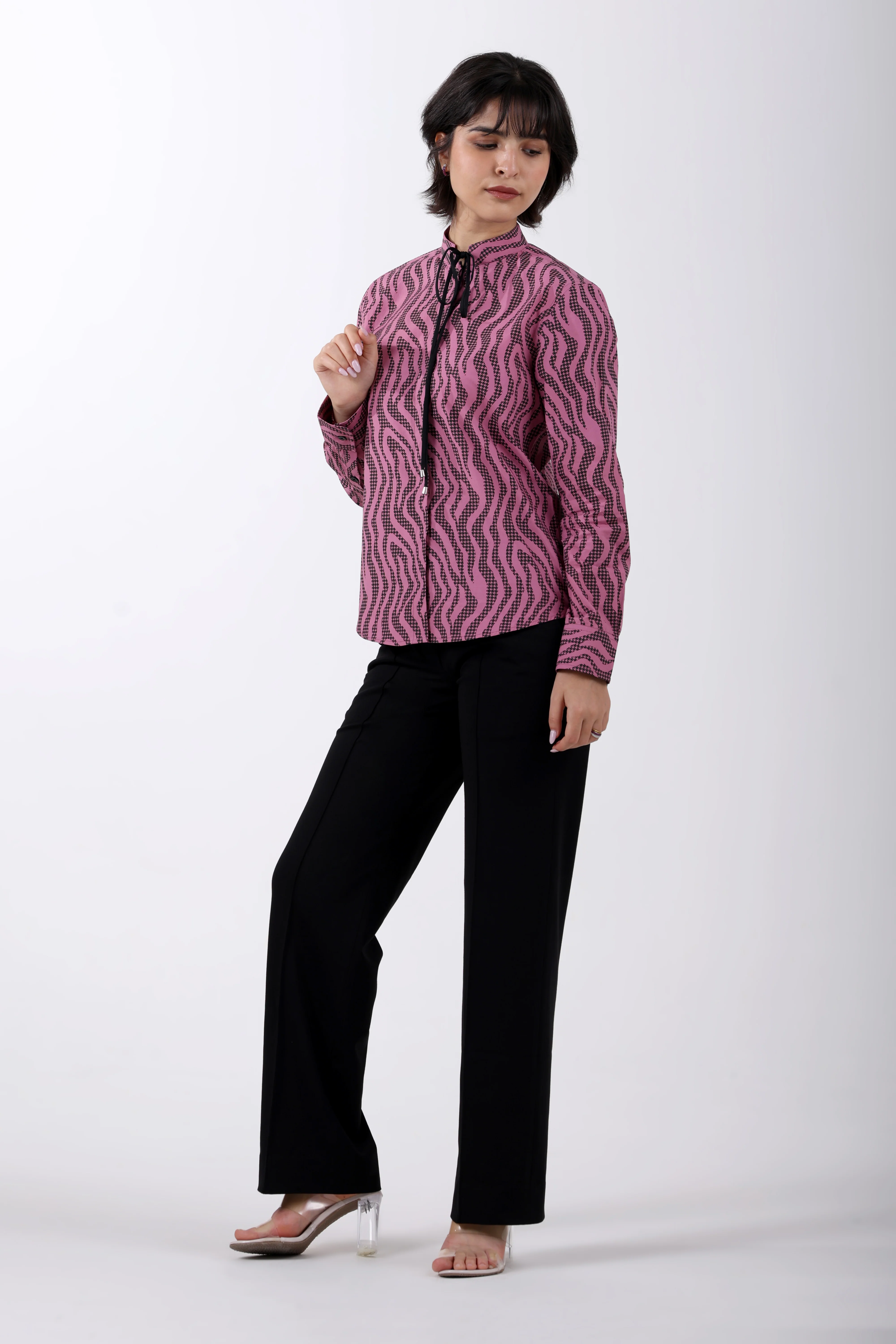 Mauve Precision Houndstooth Cotton Shirt for Women - Image 5
