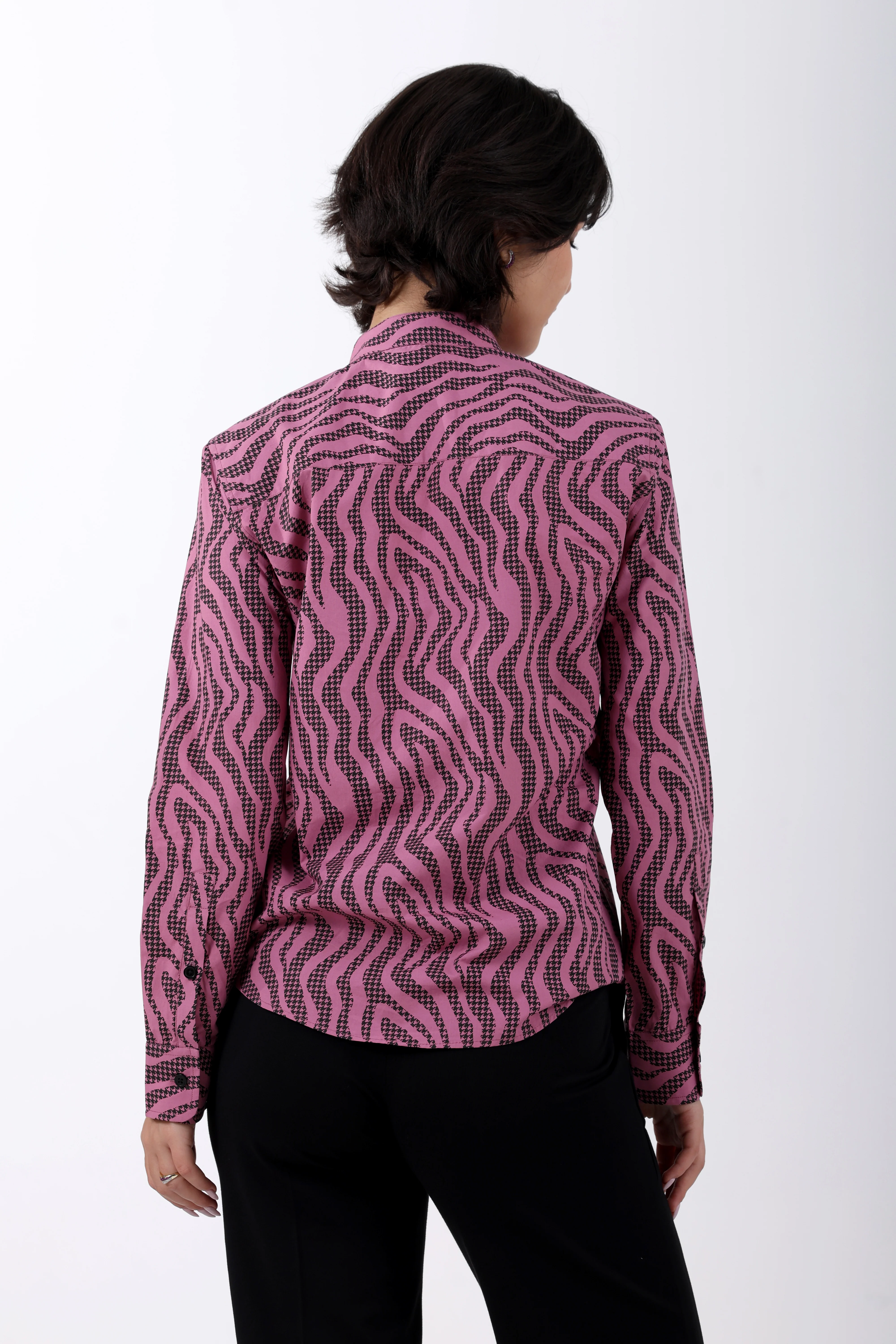 Mauve Precision Houndstooth Cotton Shirt for Women - Image 6