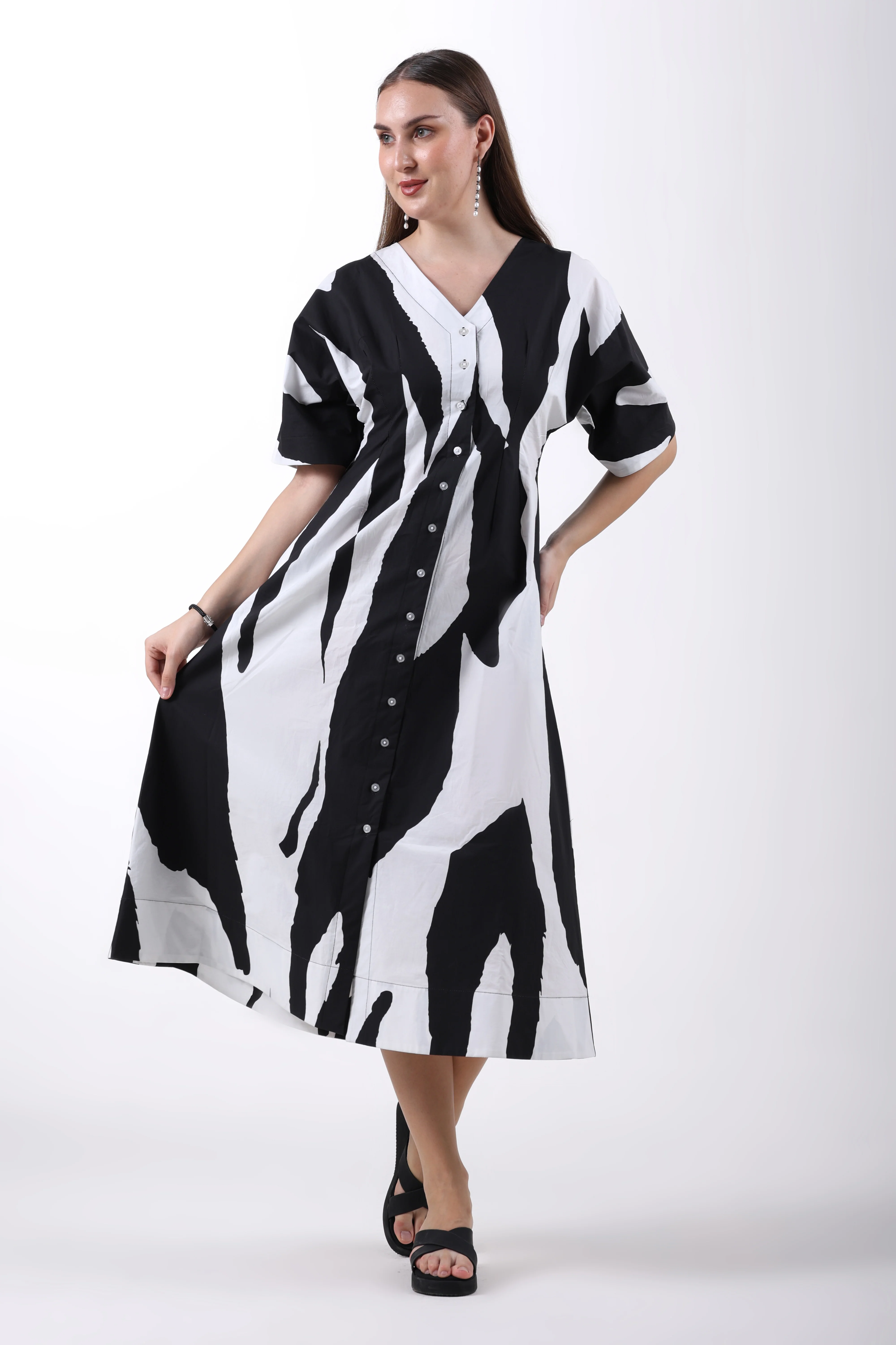 Monochrome Motion Cotton Midi Dress - Image 7