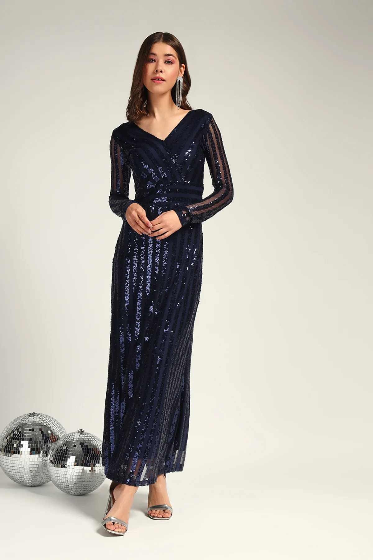Neela Noor Sequin Full Length Dress for Women - Image 3