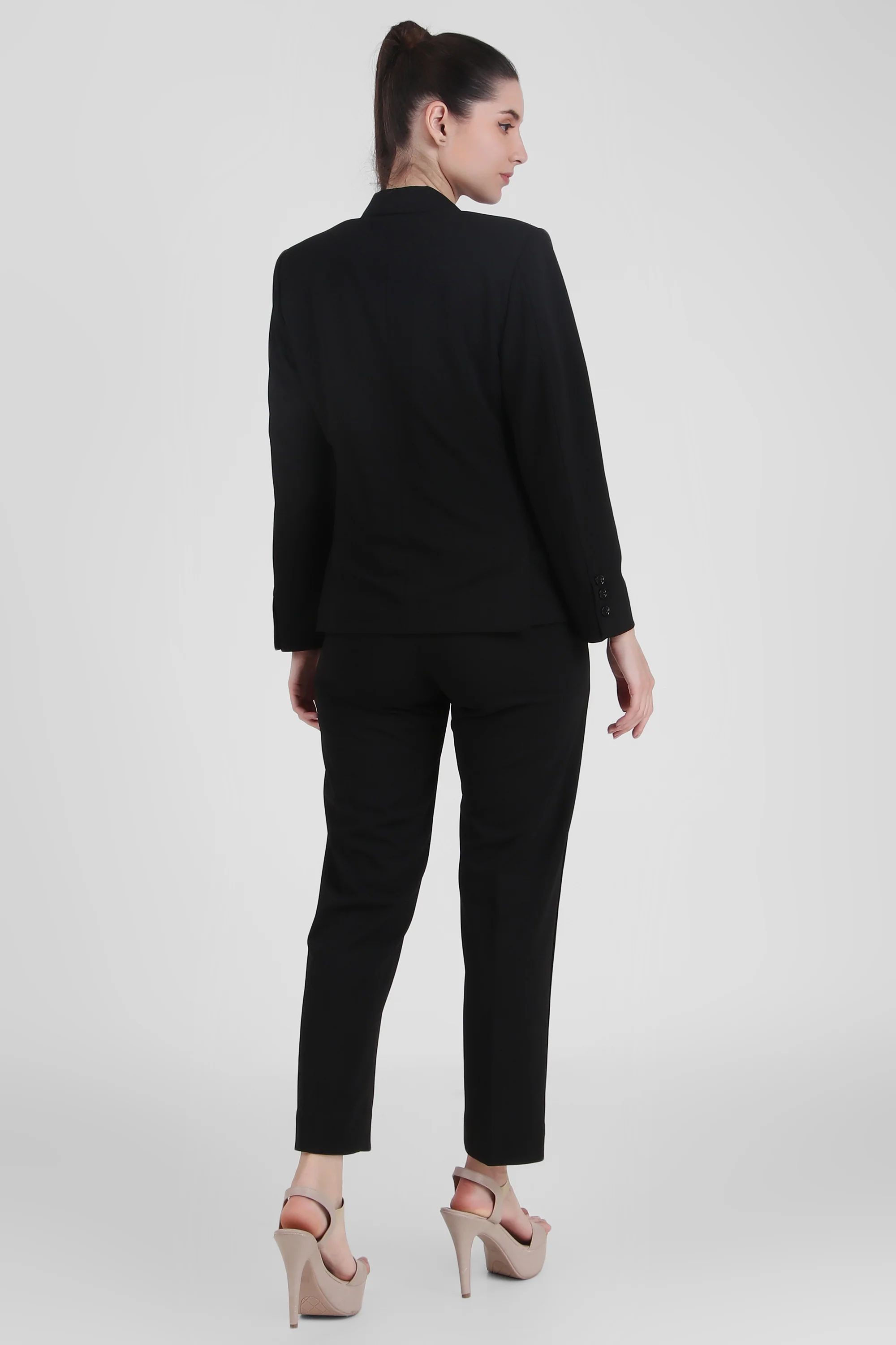 Power 3-Piece Suit Set – Black (Blazer, Waistcoat & Trousers) - Image 4