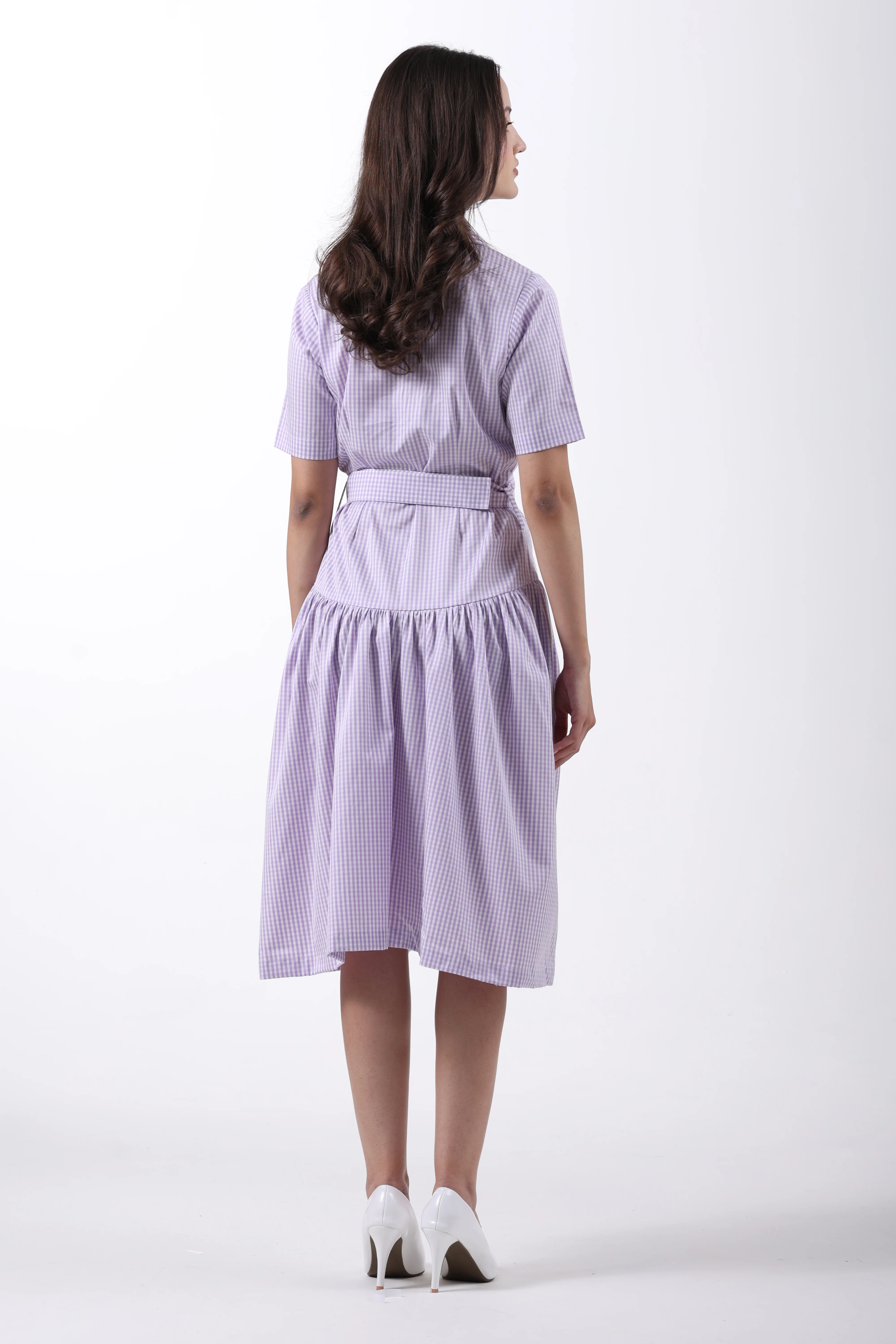 Signature 2-Ply Cotton Gingham Structured Midi Dress – Lilac - Image 7