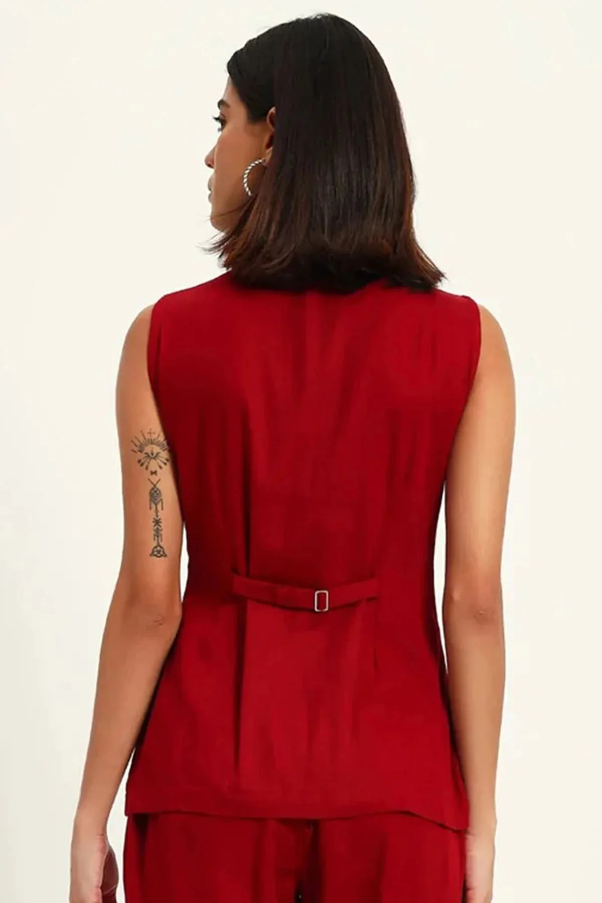 Square Neck Linen Vest – Red - Image 3