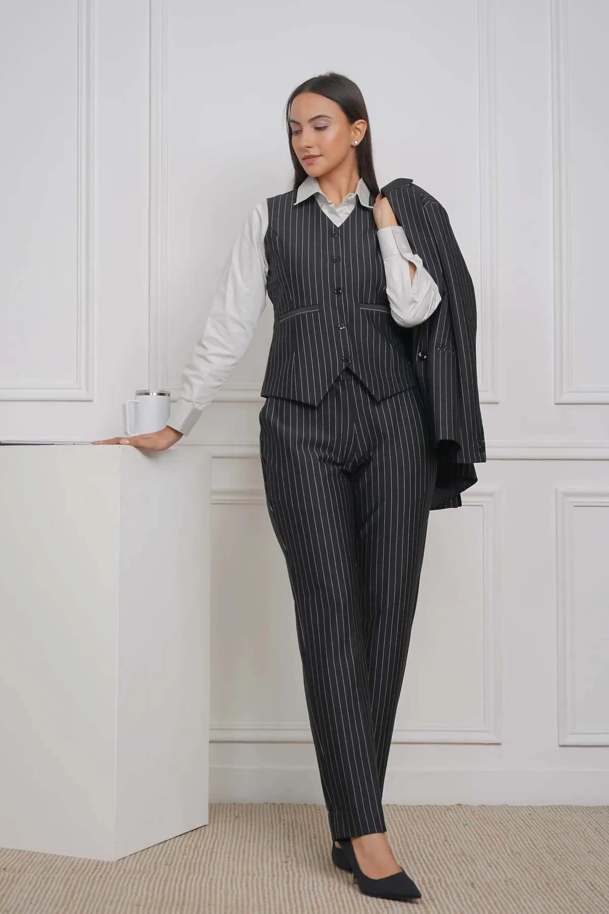 Suit to Pursue 3-Piece Pinstripe Suit Set for Women - Image 5