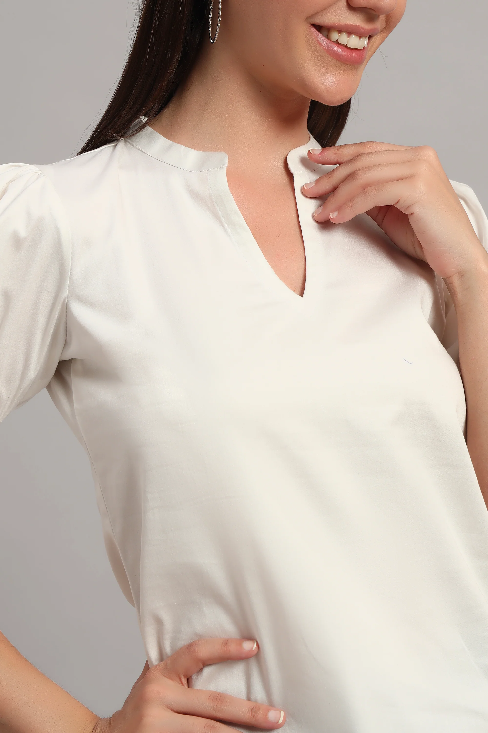 The Split Collar Classic Top, White - Image 5